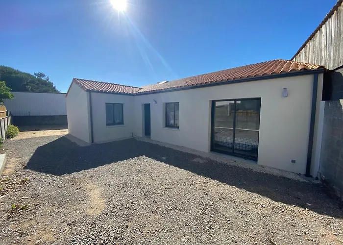 Domus Aurea Maison Doree بيت للعطل